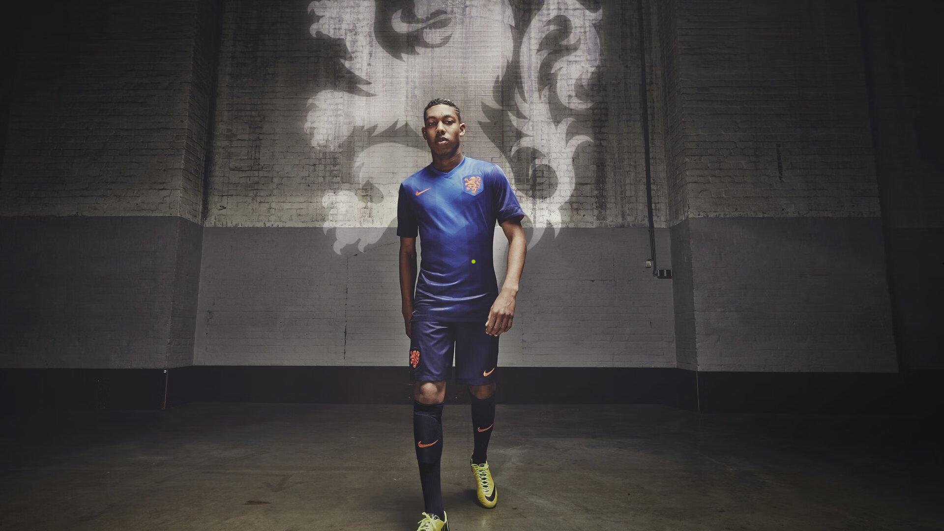 五连绝世震全场!酷酷裴擒虎引领风暴,eStarPro强势挺进季后赛